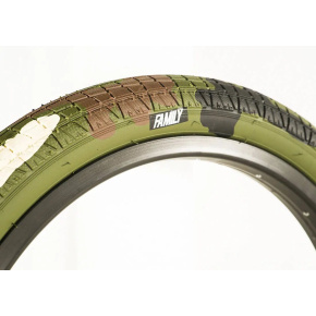 Family 18" BMX Plášť (2.125" | Green Camo Tread)